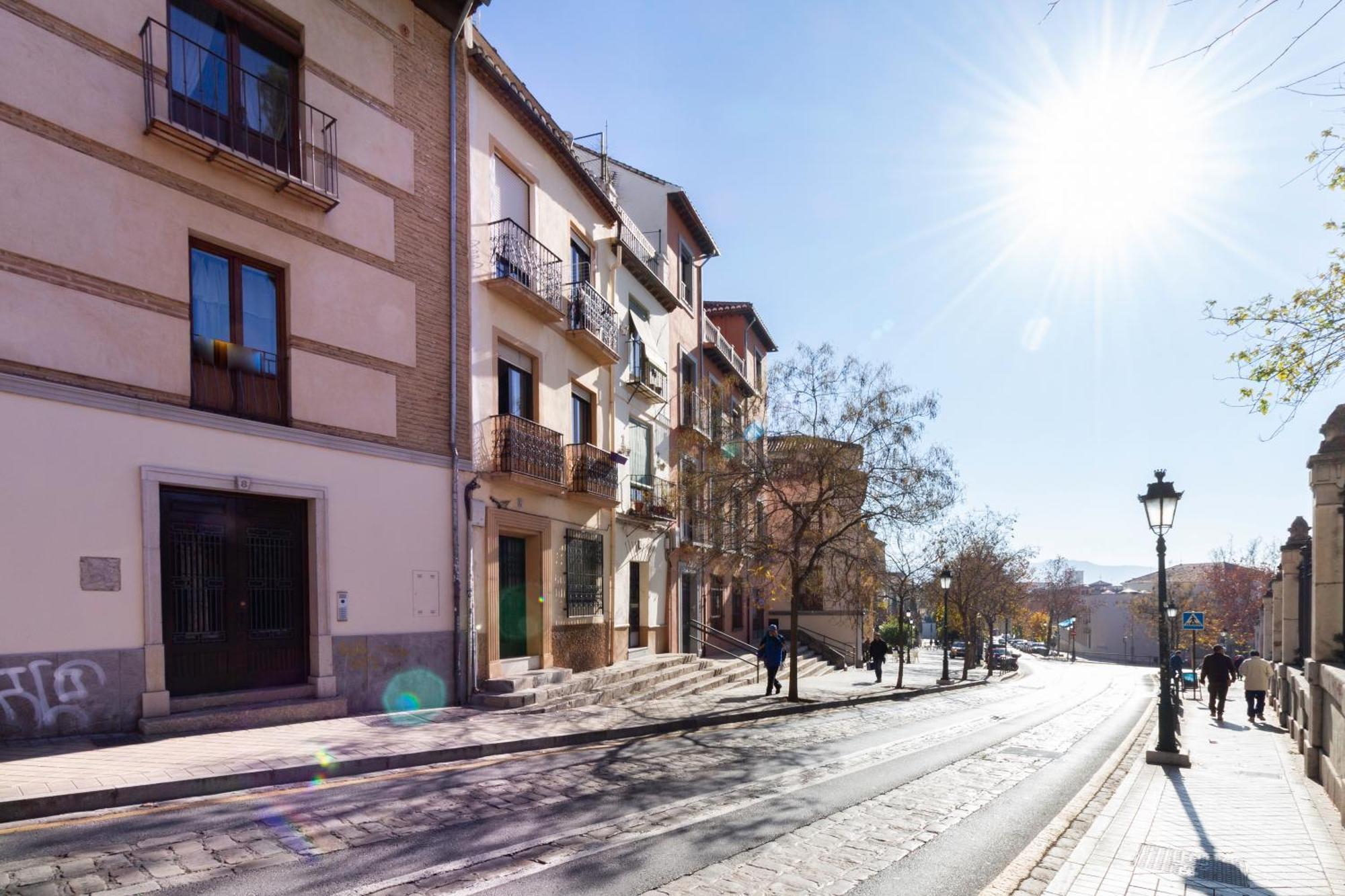 Апартаменты Atico Junto Al Albaicin Con Terraza Гранада Экстерьер фото